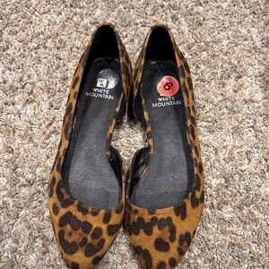 White Mountain Women's Animal Print Flats